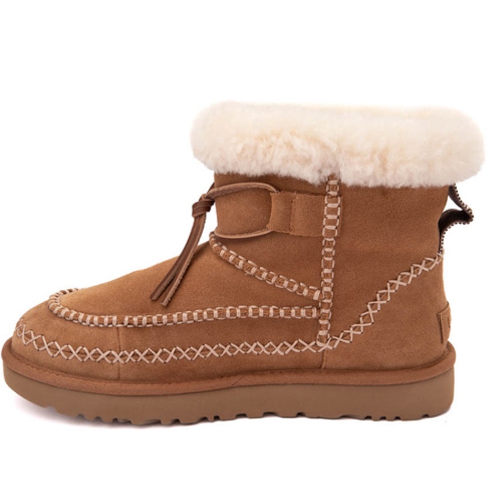 UGG Classic Mini Alpine Boot - Chestnut